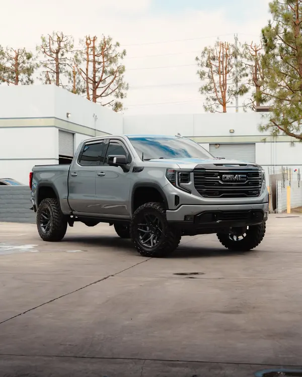 Detailed grey GMC Sierra AT4