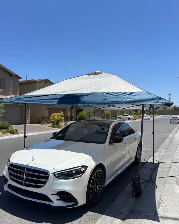 White Mercedes S-Class detailed, exterior result