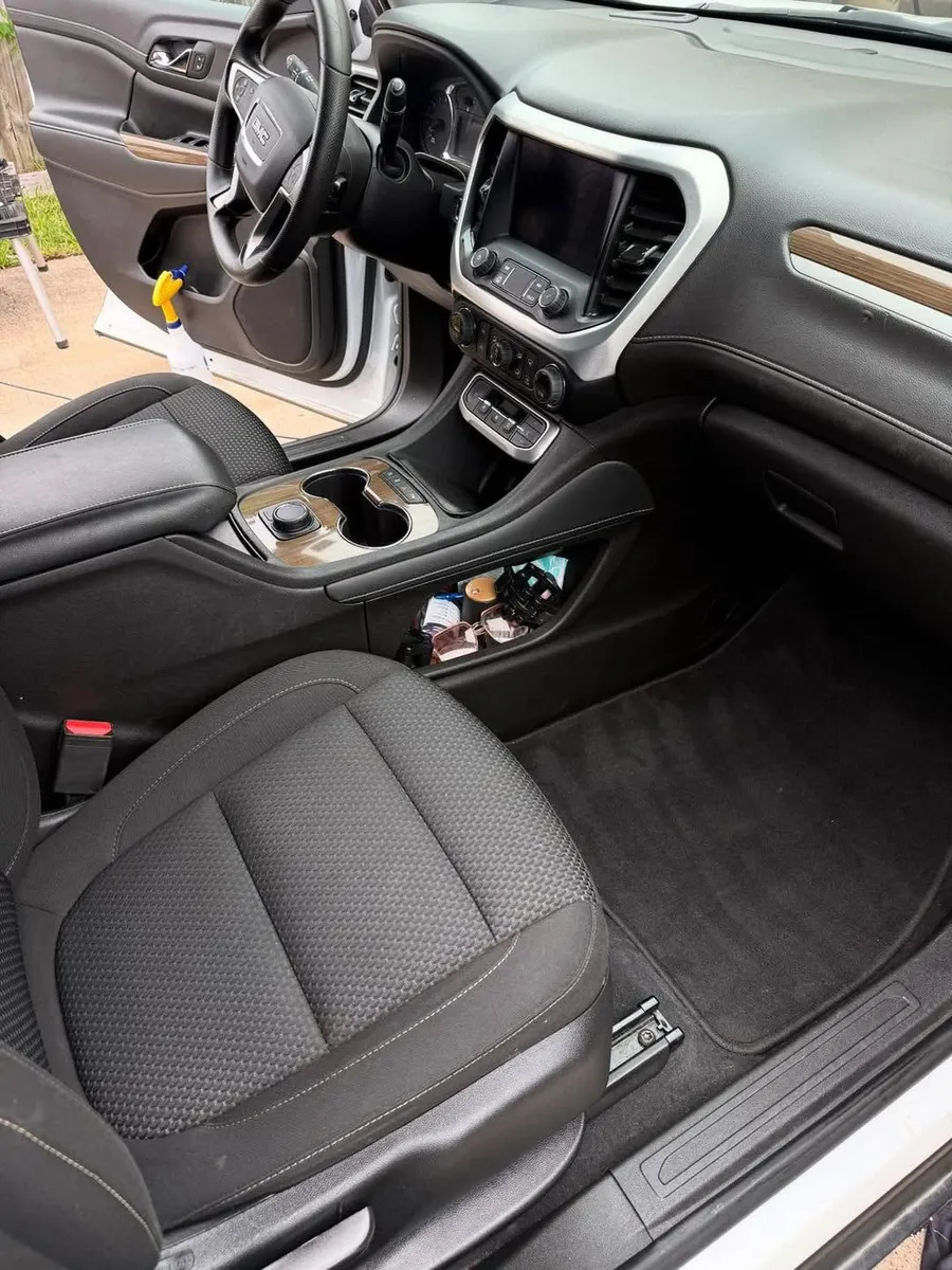 The same front seat and floor after, clean